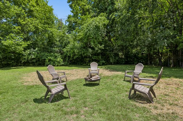 812 Tuckahoe Dr, Madison, TN 37115