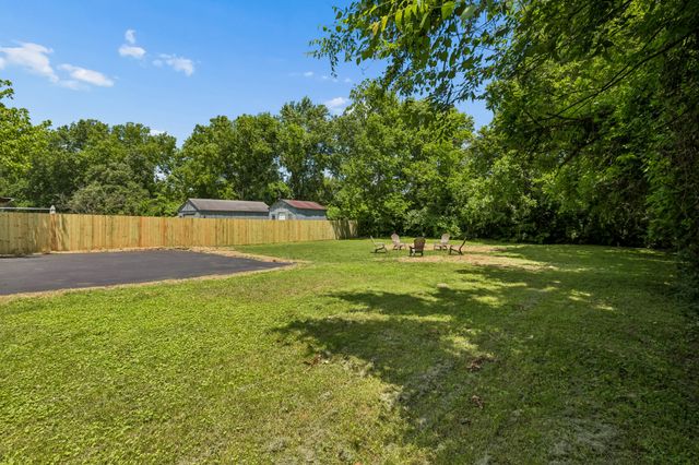 812 Tuckahoe Dr, Madison, TN 37115