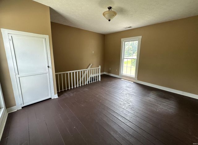 709 W Main Street, Ellettsville, IN 47429