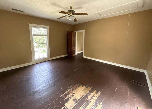 709 W Main Street, Ellettsville, IN 47429