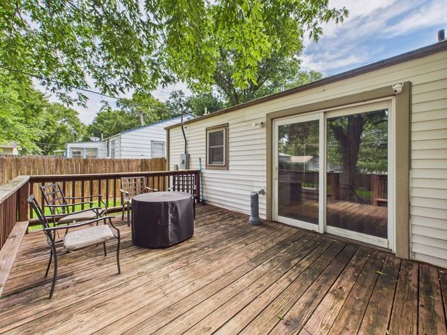 711 S Central Ave, Mulvane, KS 67110