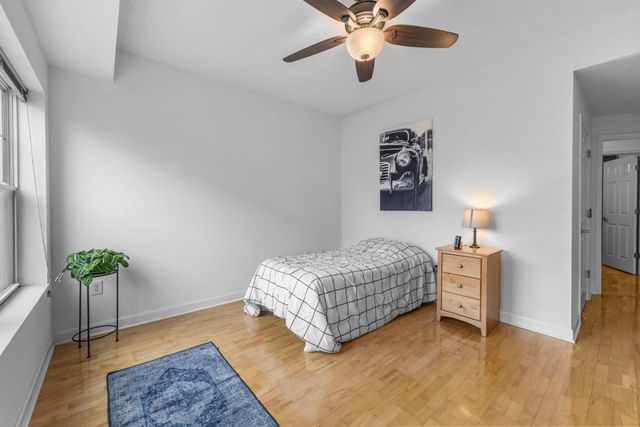 310 E 18th Street 201, Minneapolis, MN 55404