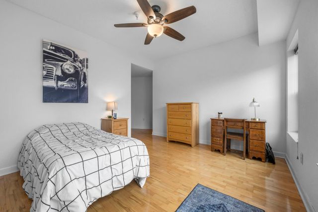 310 E 18th Street 201, Minneapolis, MN 55404