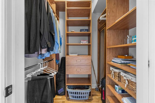 310 E 18th Street 201, Minneapolis, MN 55404