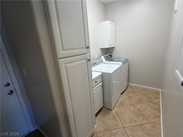 2050 West Warm Springs Road 4011, Henderson, NV 89014