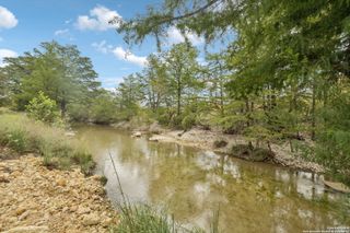 228 Rocky Creek Rd, Medina, TX 78055