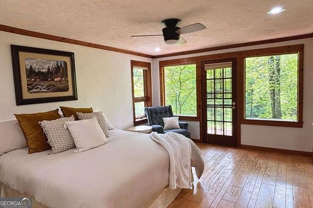 153 January Lane, Ellijay, GA 30540