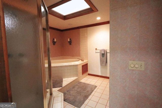 153 January Lane, Ellijay, GA 30540