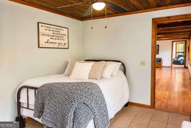 153 January Lane, Ellijay, GA 30540