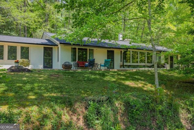 153 January Lane, Ellijay, GA 30540