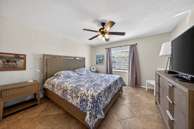 6457 Bay Club Drive 4, Fort Lauderdale, FL 33308