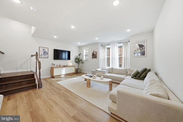 7220 MOUNTAINEER DR, Alexandria, VA 22306