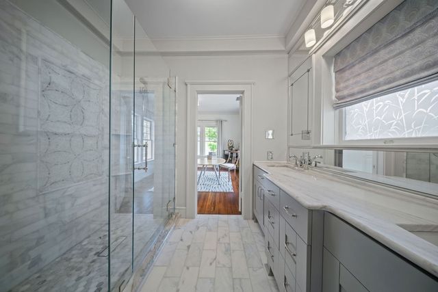 5617 Swiss Avenue, Dallas, TX 75214