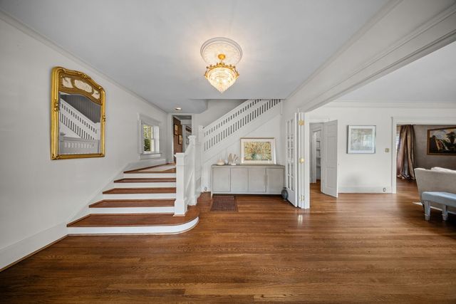 5617 Swiss Avenue, Dallas, TX 75214