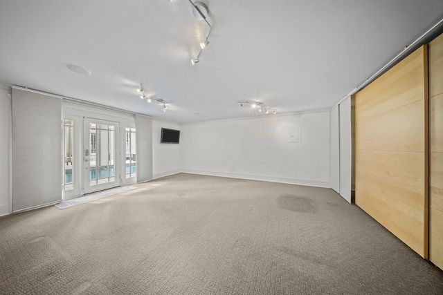 5617 Swiss Avenue, Dallas, TX 75214
