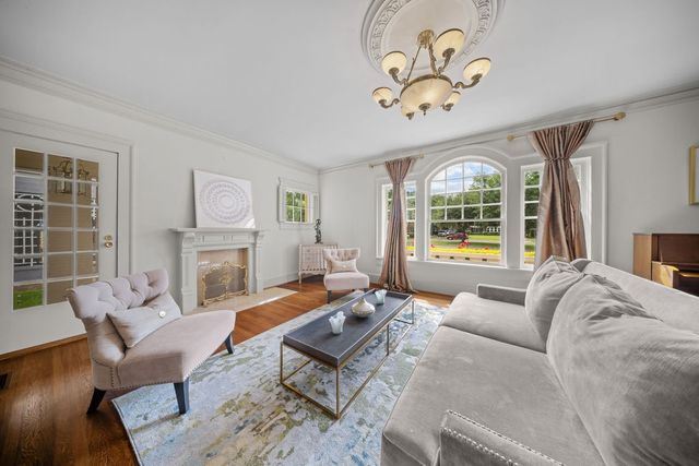 5617 Swiss Avenue, Dallas, TX 75214
