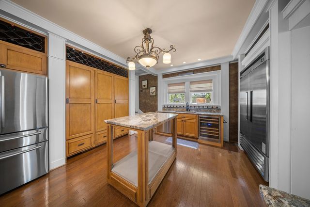 5617 Swiss Avenue, Dallas, TX 75214