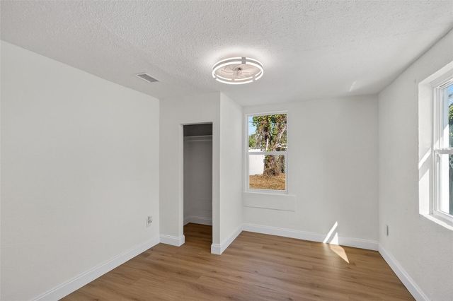 4545 12TH AVENUE S, St Petersburg, FL 33711