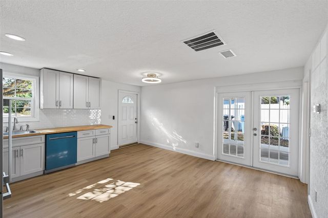 4545 12TH AVENUE S, St Petersburg, FL 33711