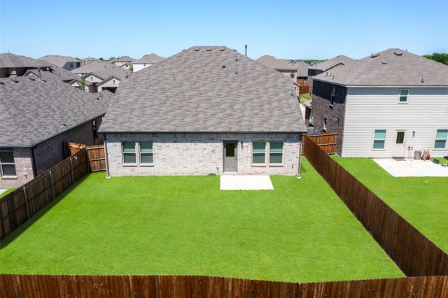 1944 Huisache Street, Royse City, TX 75189