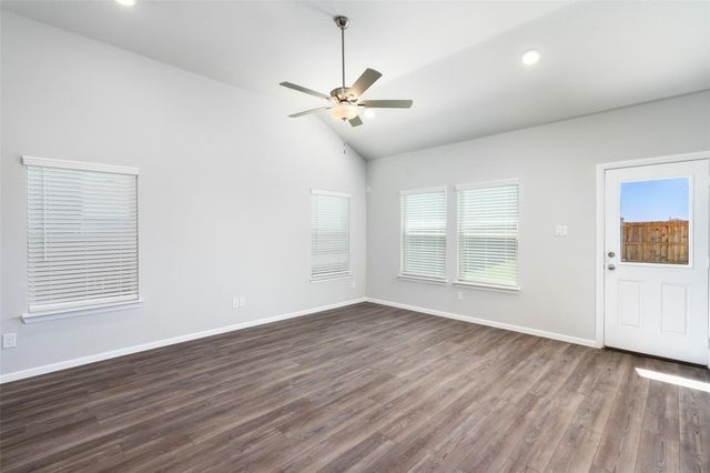 1944 Huisache Street, Royse City, TX 75189