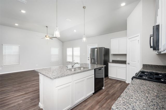1944 Huisache Street, Royse City, TX 75189