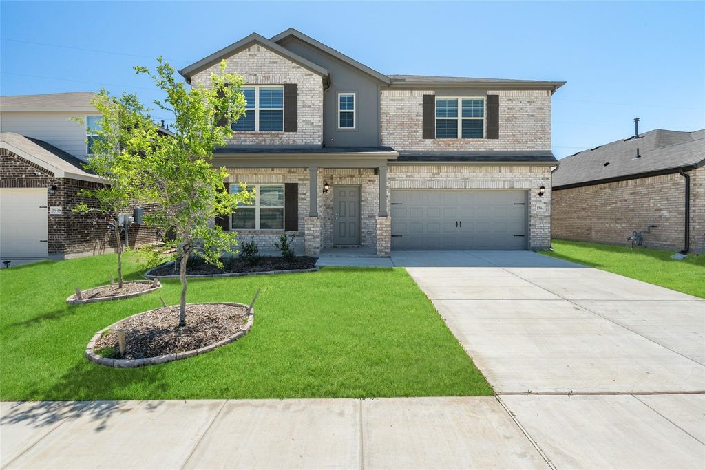 1944 Huisache Street, Royse City, TX 75189