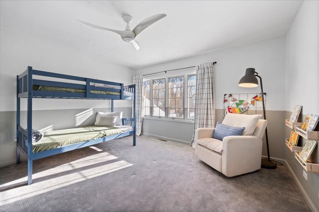 1831 Farm Road, Lake Forest, IL 60045