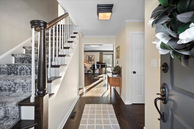 1831 Farm Road, Lake Forest, IL 60045