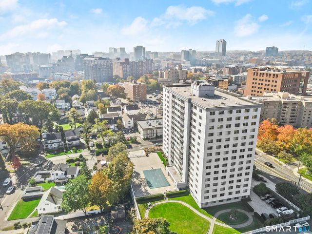 1 Strawberry Hill Avenue 12E, Stamford, CT 06902