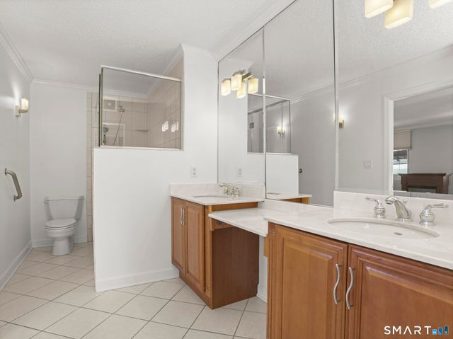 1 Strawberry Hill Avenue 12E, Stamford, CT 06902