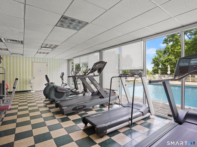 1 Strawberry Hill Avenue 12E, Stamford, CT 06902