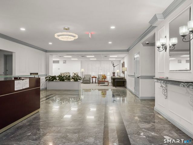 1 Strawberry Hill Avenue 12E, Stamford, CT 06902