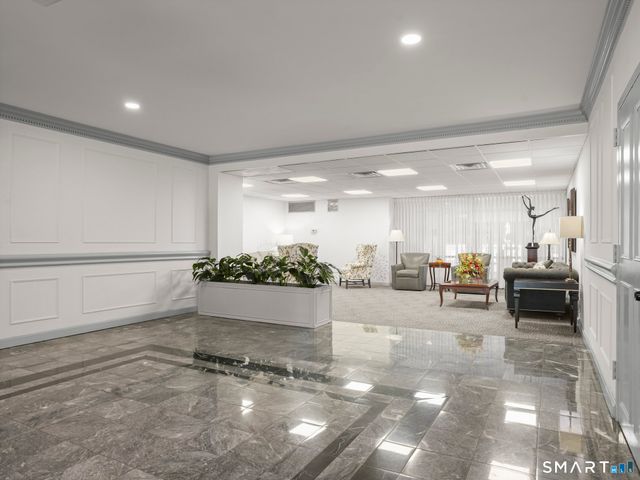 1 Strawberry Hill Avenue 12E, Stamford, CT 06902