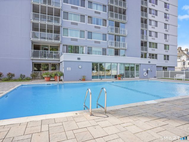 1 Strawberry Hill Avenue 12E, Stamford, CT 06902