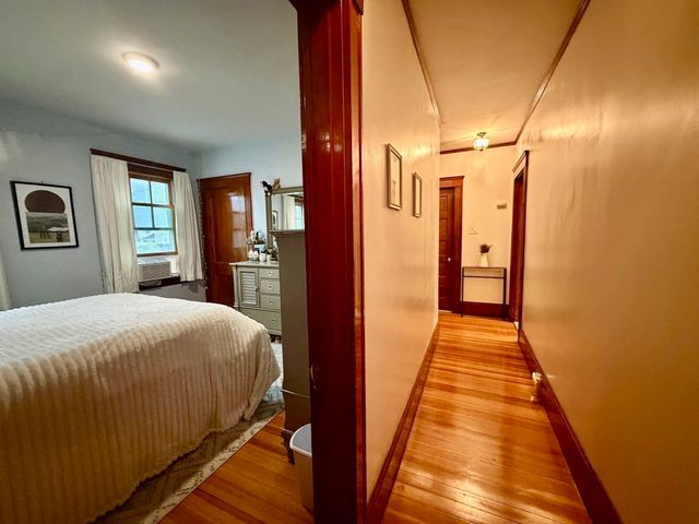 33 Pearl Street 33, Newton, MA 02458