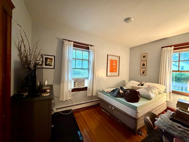 33 Pearl Street 33, Newton, MA 02458