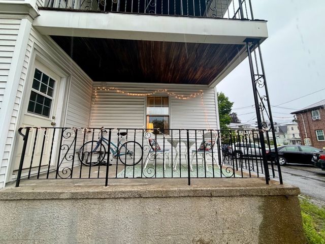 33 Pearl Street 33, Newton, MA 02458