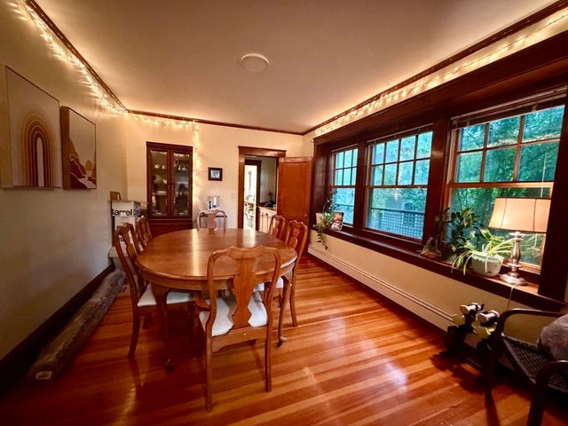 33 Pearl Street 33, Newton, MA 02458
