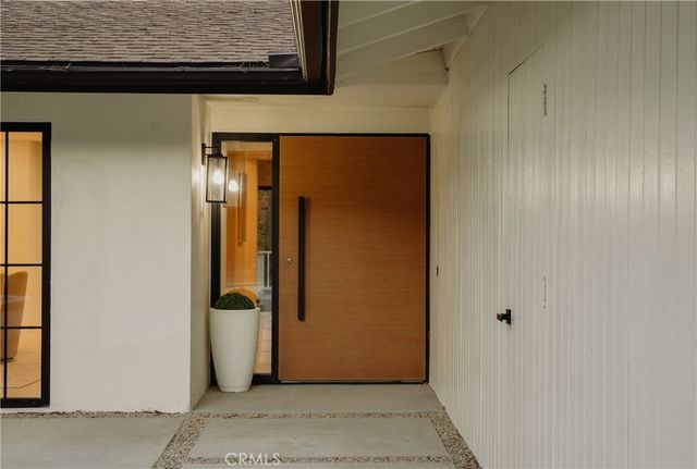 10141 Overhill Drive, North Tustin, CA 92705