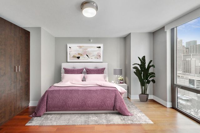 2 E Erie Street 1905, Chicago, IL 60611