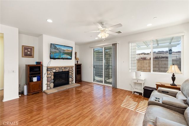 38049 Turning Leaf, Murrieta, CA 92592