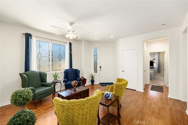 38049 Turning Leaf, Murrieta, CA 92592