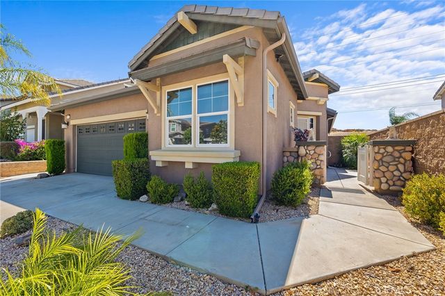 38049 Turning Leaf, Murrieta, CA 92592