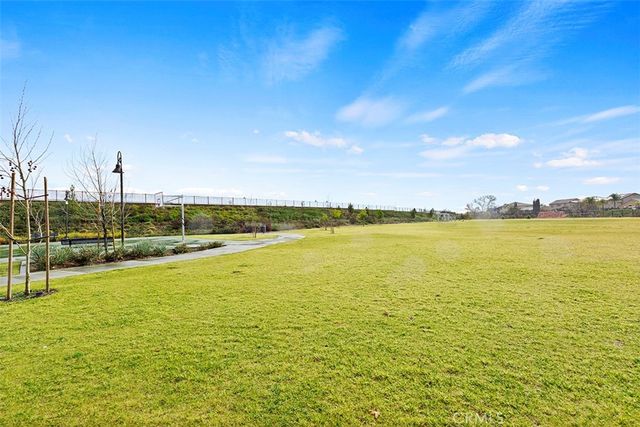 38049 Turning Leaf, Murrieta, CA 92592