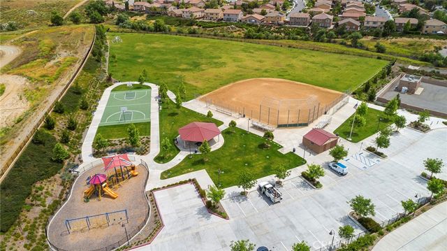 38049 Turning Leaf, Murrieta, CA 92592