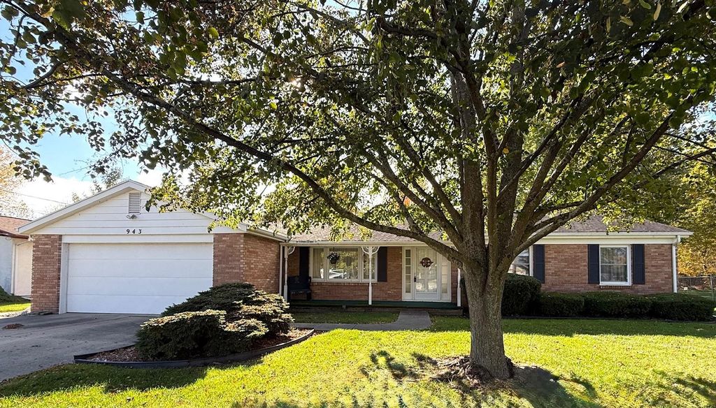 943 W Borton Road, Essexville, MI 48732