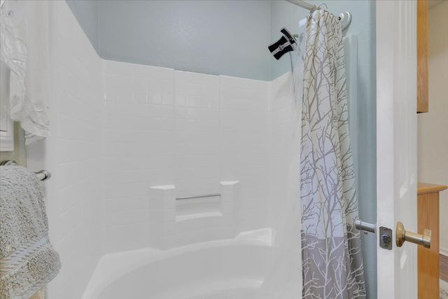 1049 Tiburon Way, Plumas Lake, CA 95961