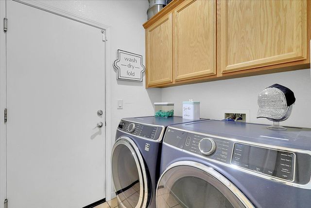 1049 Tiburon Way, Plumas Lake, CA 95961