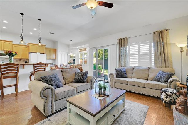 1049 Tiburon Way, Plumas Lake, CA 95961